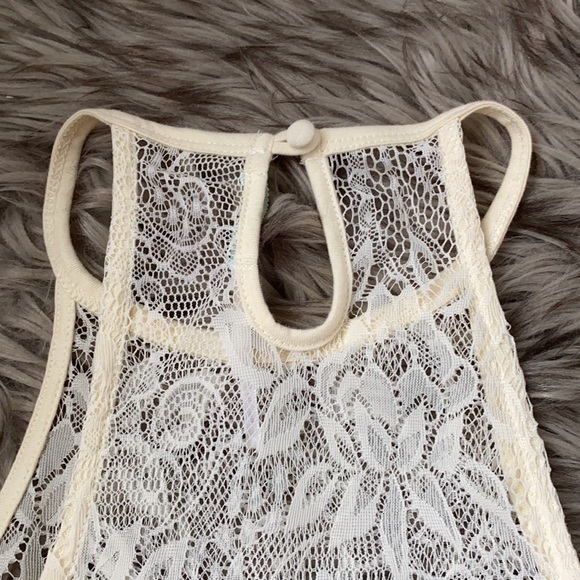 Kimchi Blue lace peplum top - Picture 4 of 4